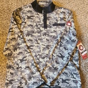 Canada Weather Gear Pull Over